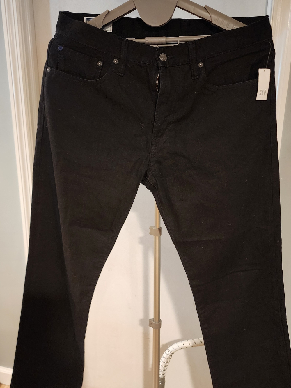 GAP Men's Black Straight-Leg Pants